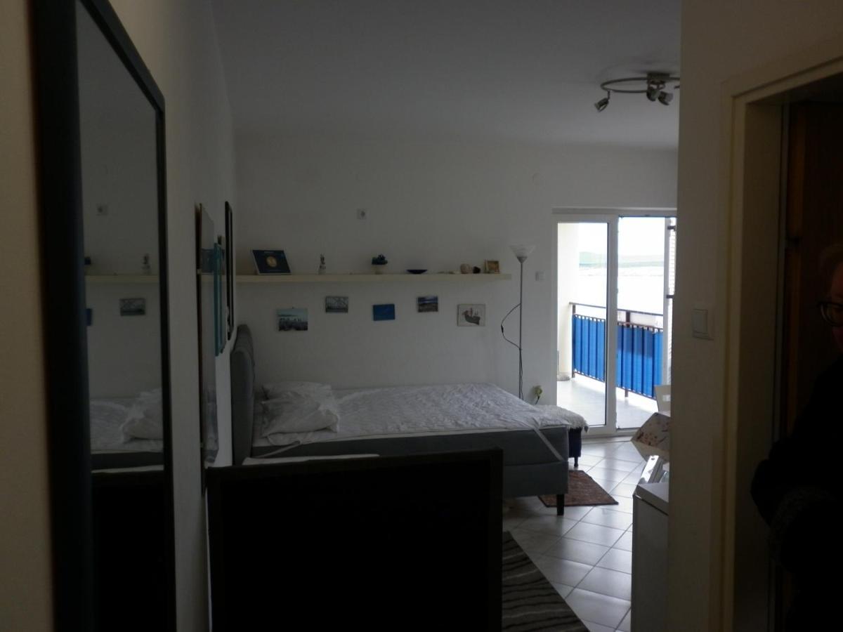 Apartment Antoncic Драмал Екстериор снимка